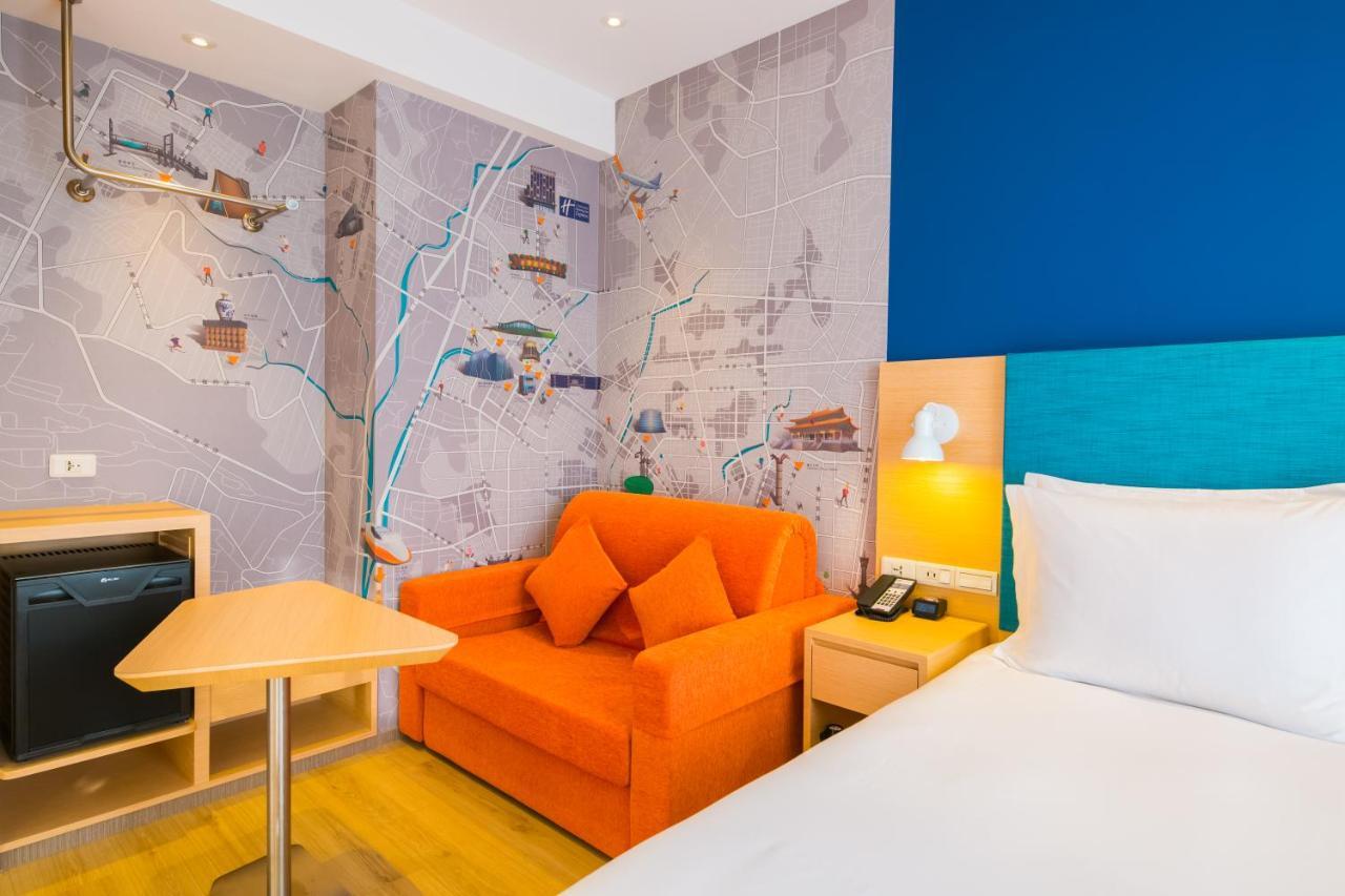 Holiday Inn Express Taichung Fengchia By Ihg Esterno foto